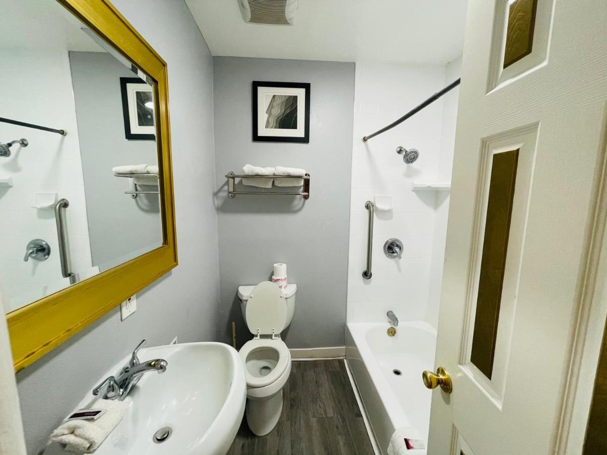 Casa Blanca Inn & Suites Whittier Kültér fotó